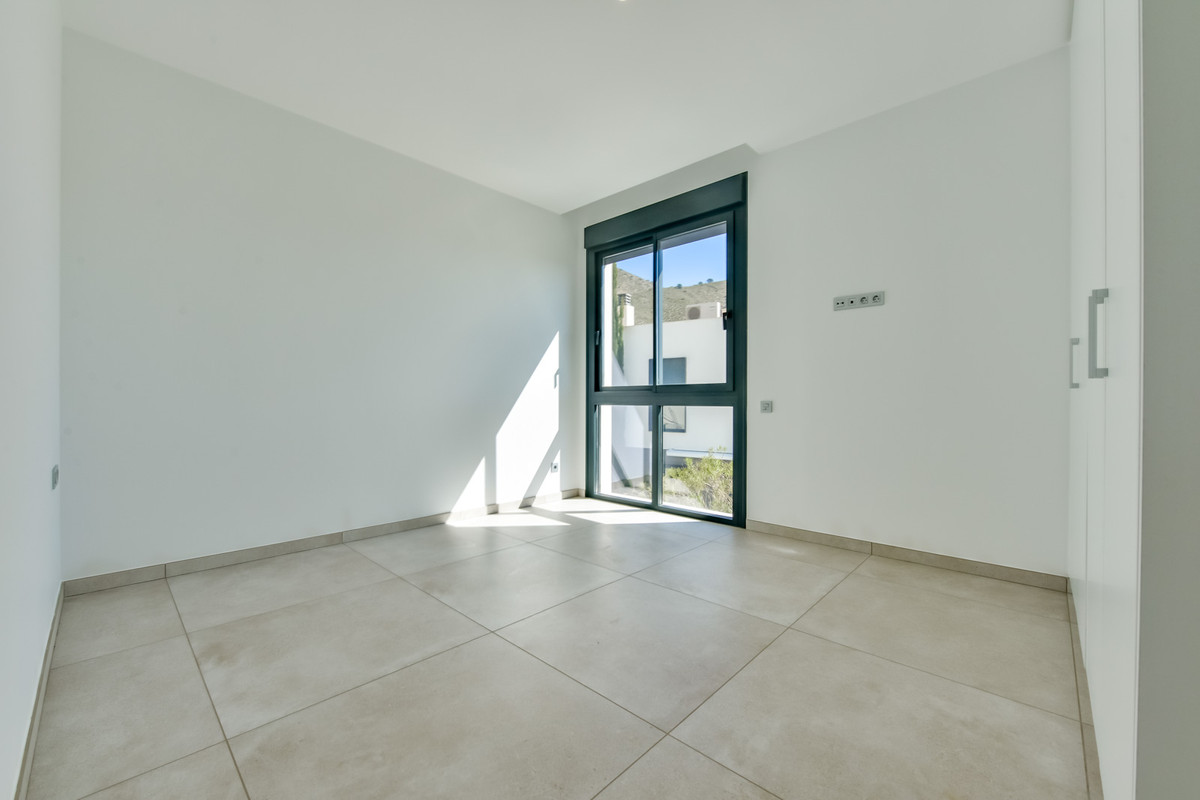 Property main view 20