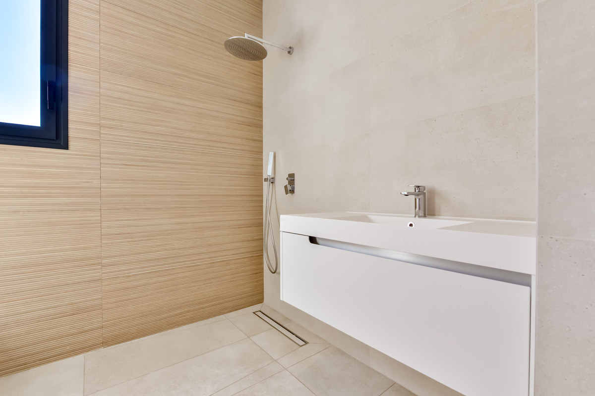 Property main view 40