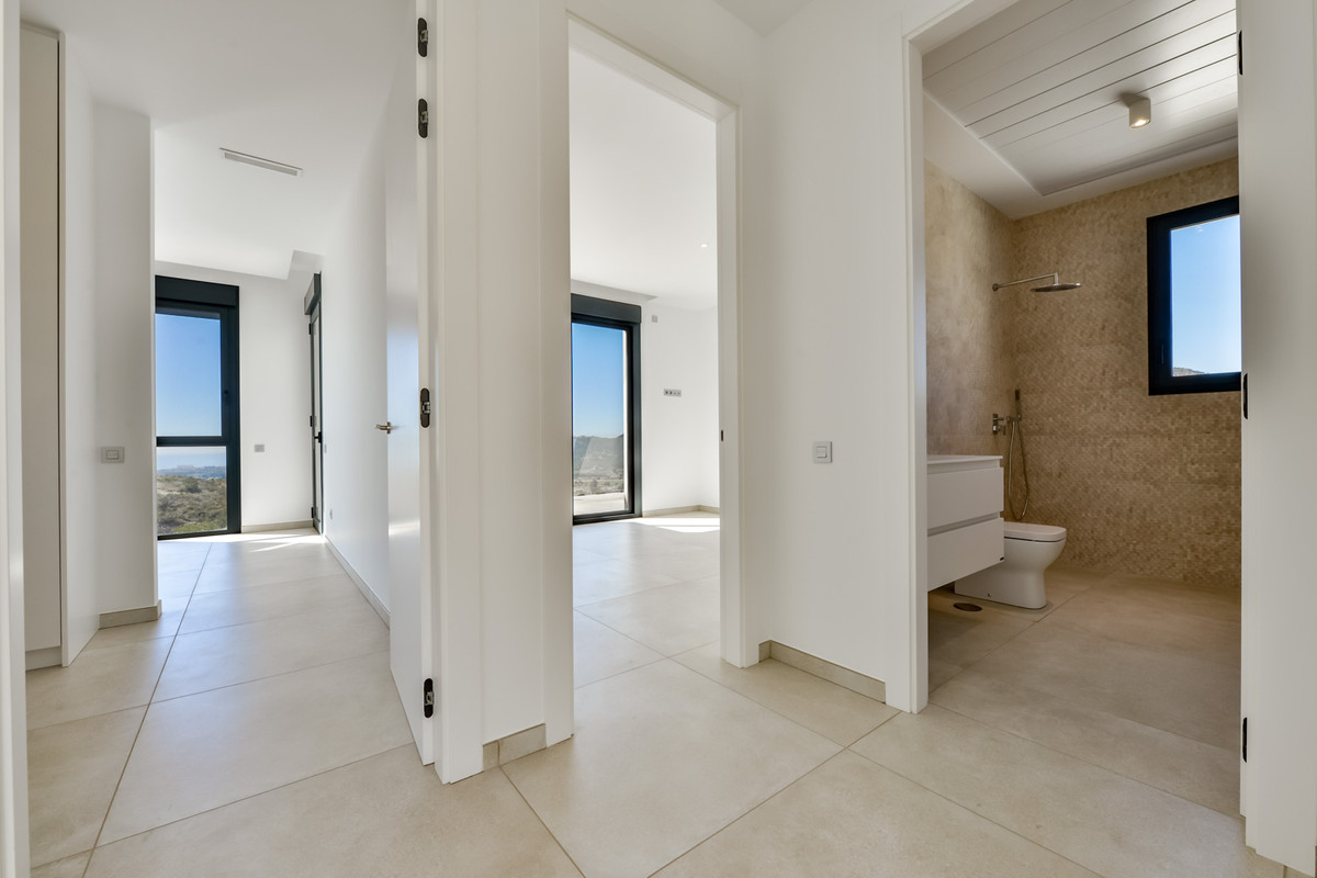 Property main view 44