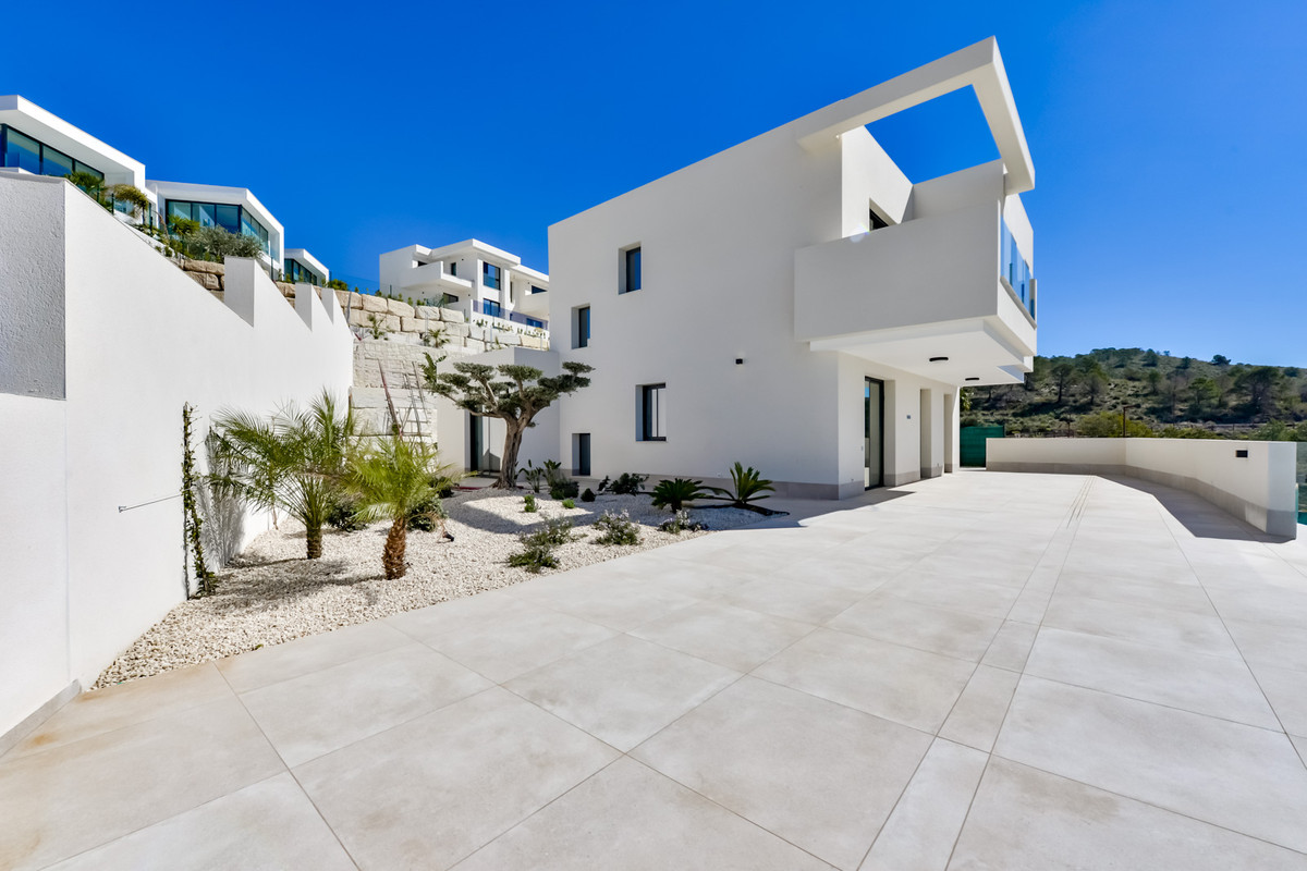 Property main view 46