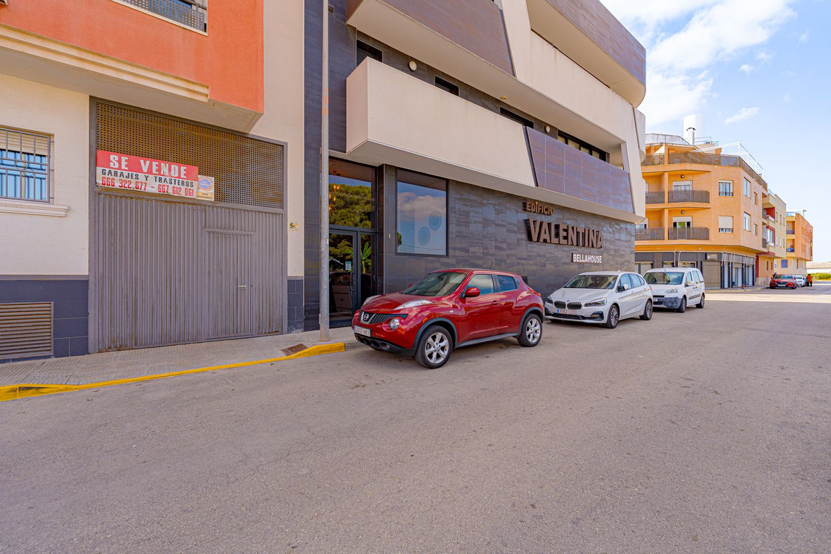 Appartement te koop in Formentera del Segura | 2 slaapkamers H5356639