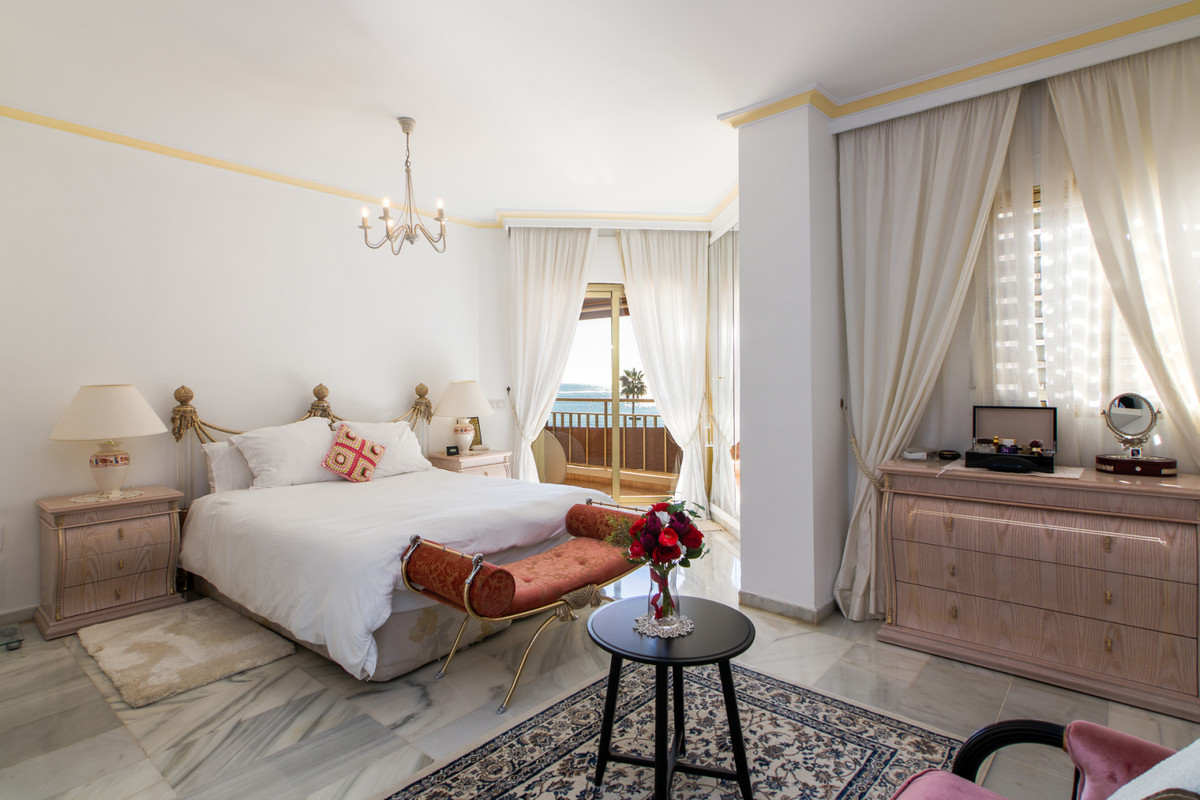 Appartement te koop in Fuengirola | 4 slaapkamers H3547834