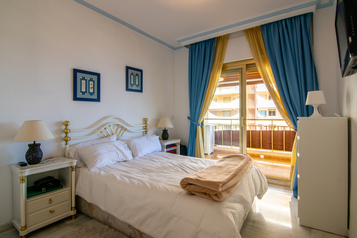 Appartement te koop in Fuengirola | 4 slaapkamers H3547834