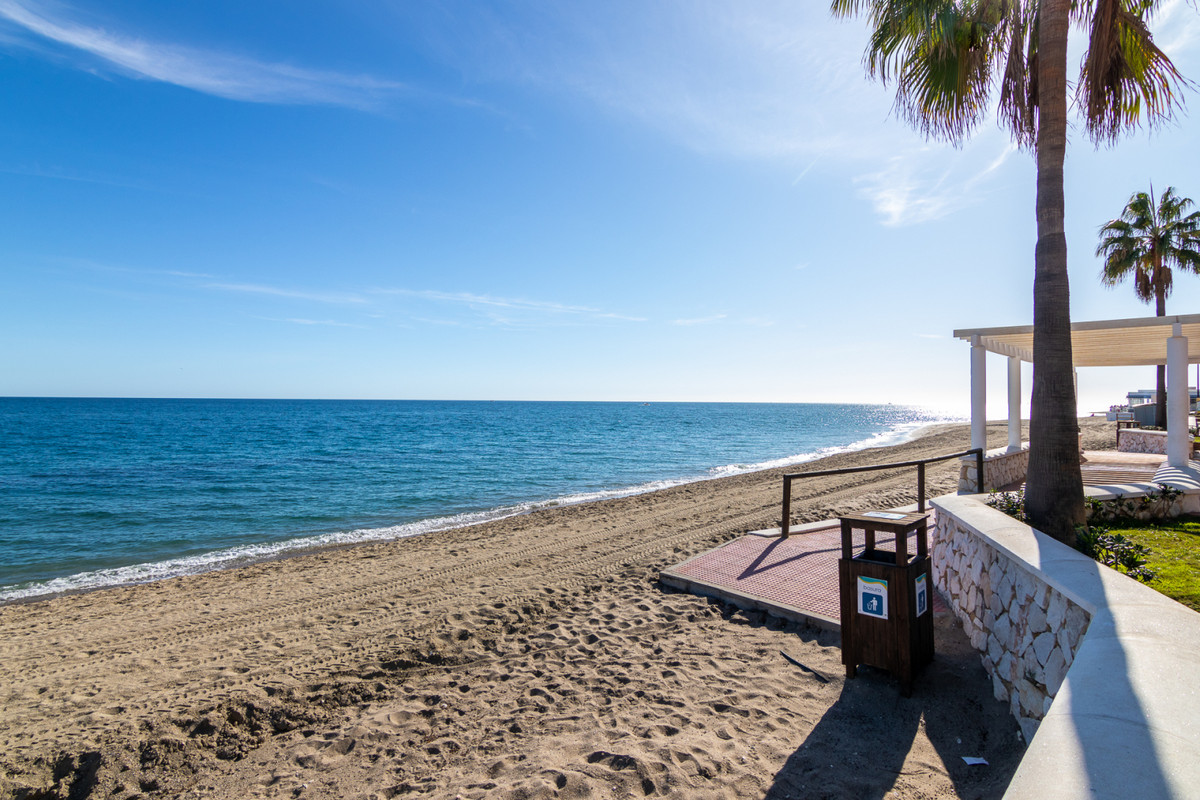 Appartement te koop in Fuengirola | 4 slaapkamers H3547834