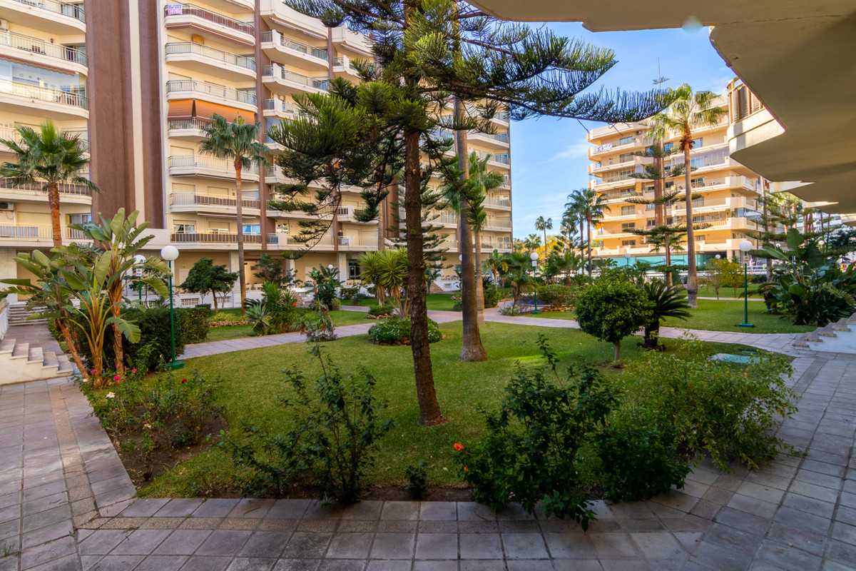 Appartement te koop in Fuengirola | 4 slaapkamers H3547834