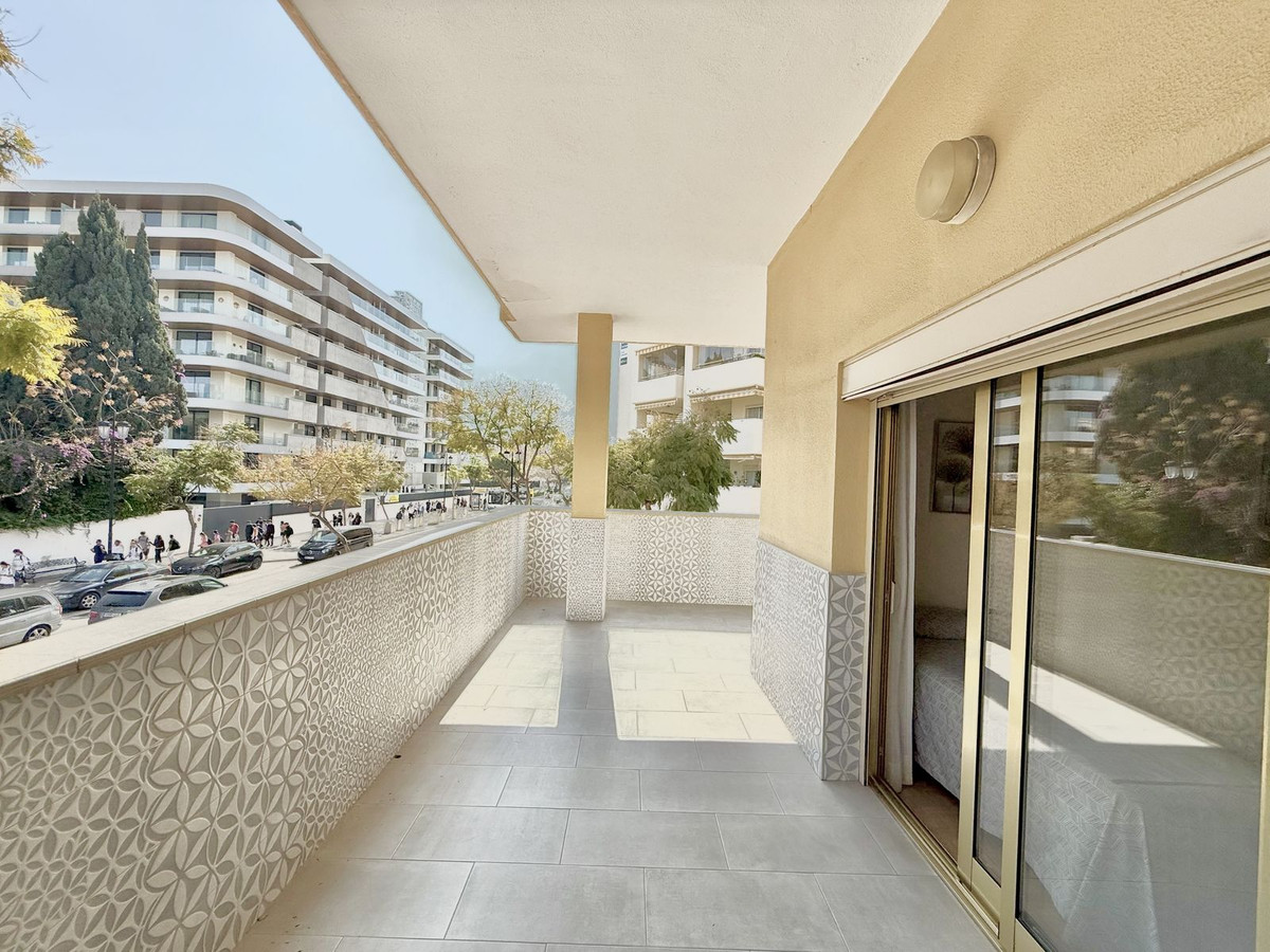 Appartement te koop in Fuengirola | 2 slaapkamers H4776943