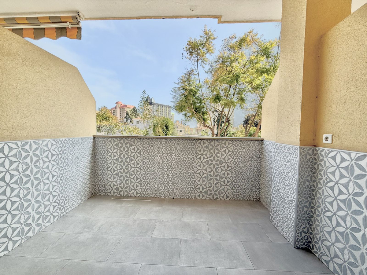 Appartement te koop in Fuengirola | 2 slaapkamers H4776943