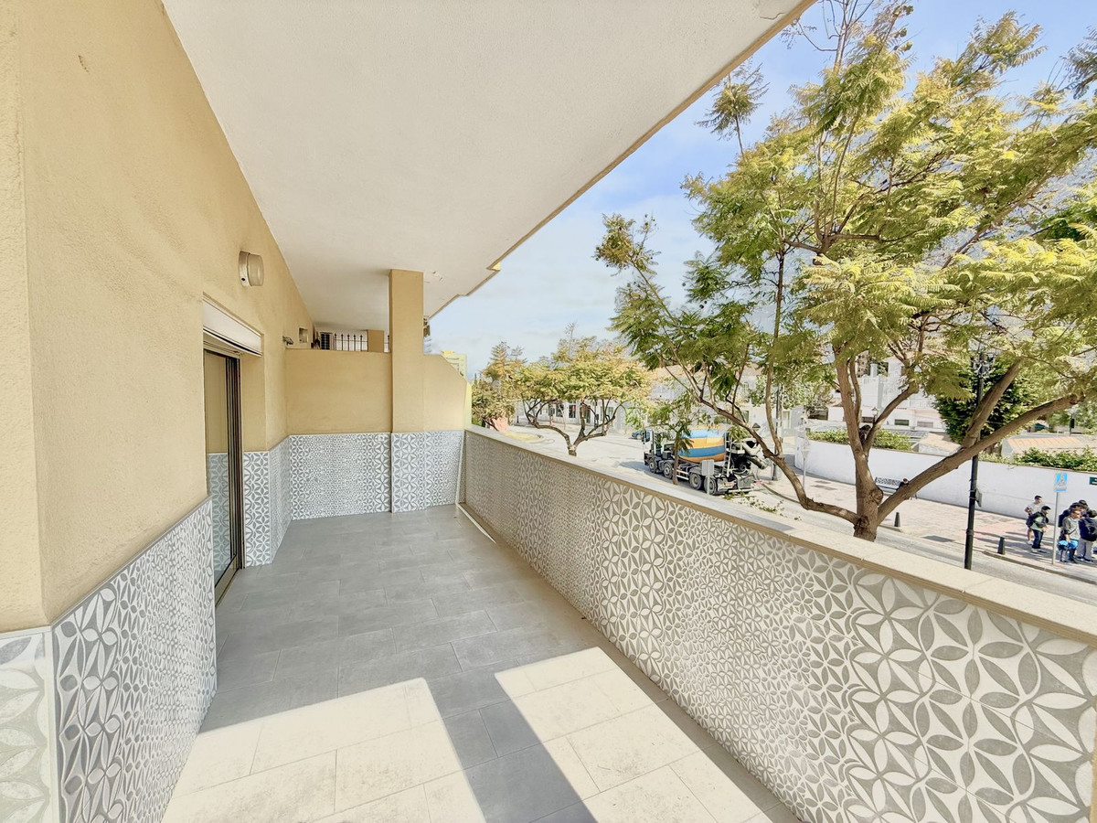 Appartement te koop in Fuengirola | 2 slaapkamers H4776943