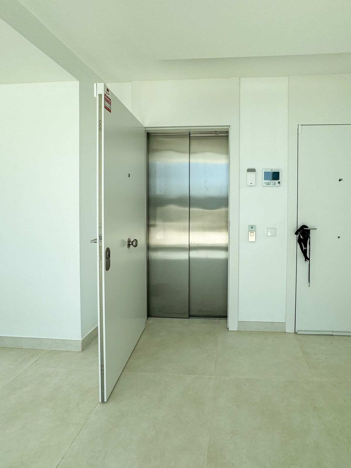 Property main view 44