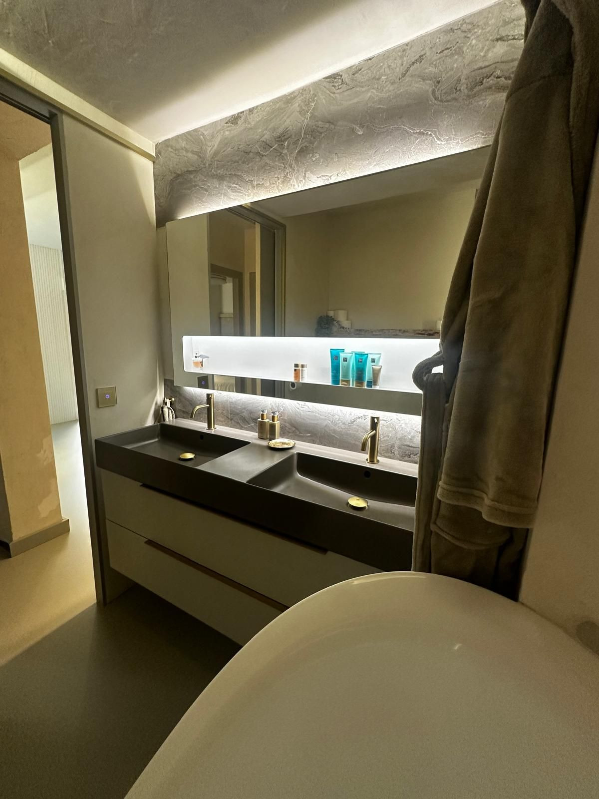 Property main view 12