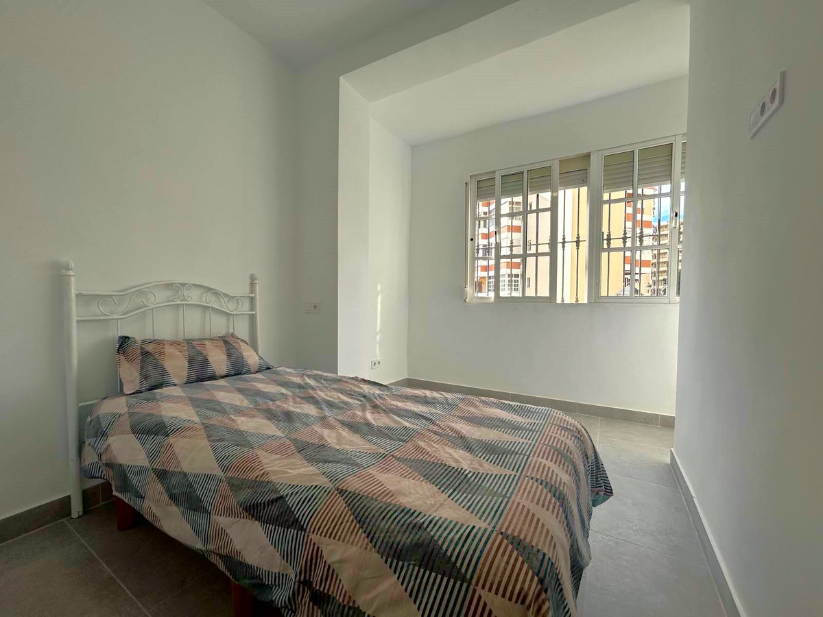 Appartement te koop in Fuengirola | 2 slaapkamers H4855696