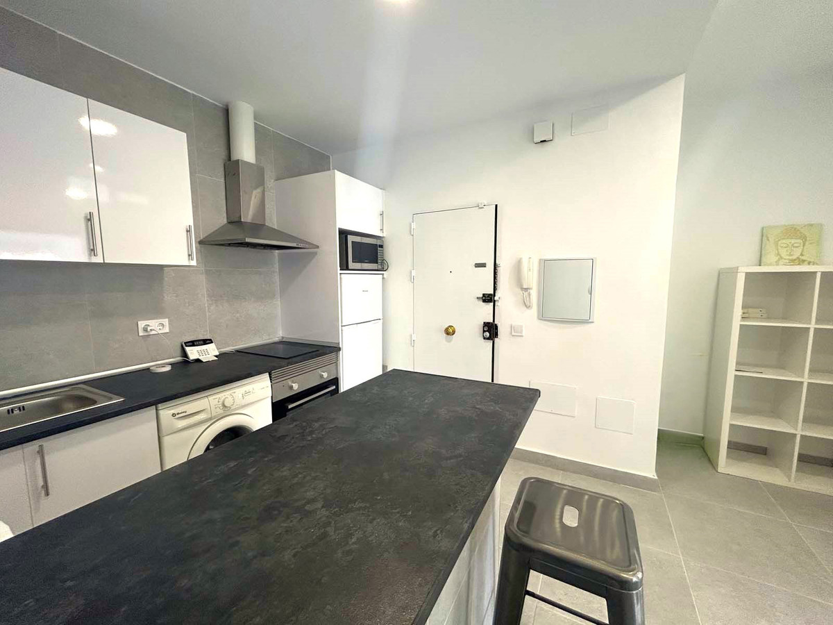 Appartement te koop in Fuengirola | 2 slaapkamers H4855696