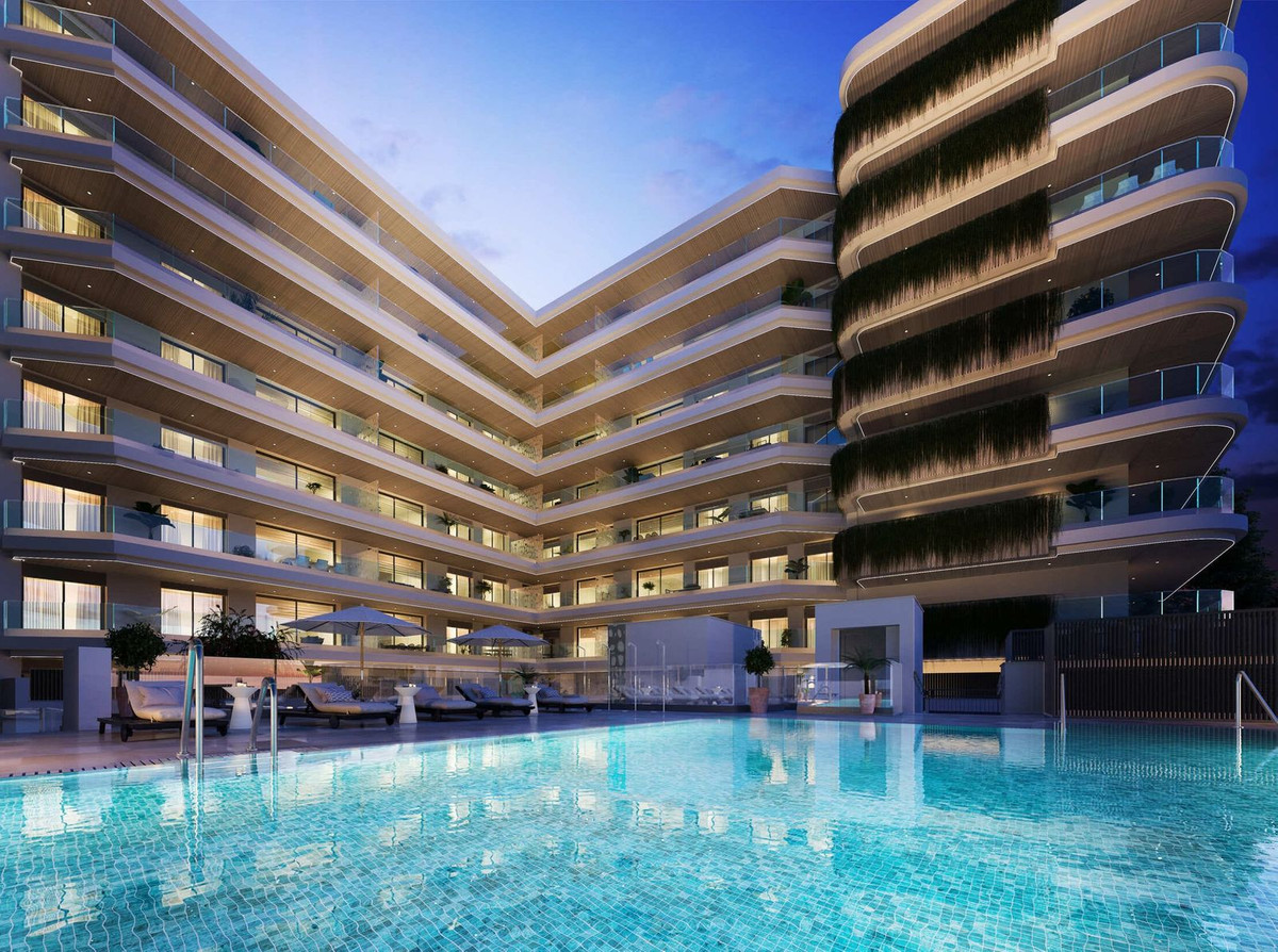 Appartement te koop in Fuengirola | 2 slaapkamers H4957246