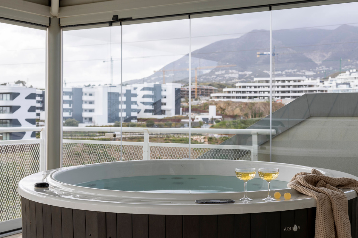 Appartement te koop in Fuengirola | 3 slaapkamers H4987543