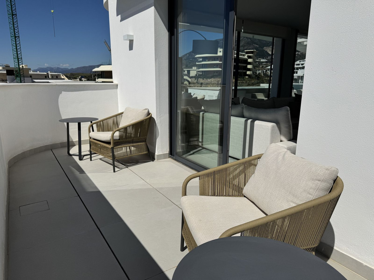 Penthouse te koop in Fuengirola | 3 slaapkamers H5002345