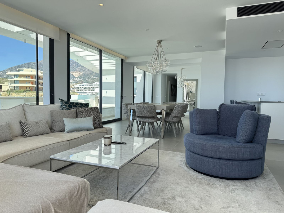 Penthouse te koop in Fuengirola | 3 slaapkamers H5002345