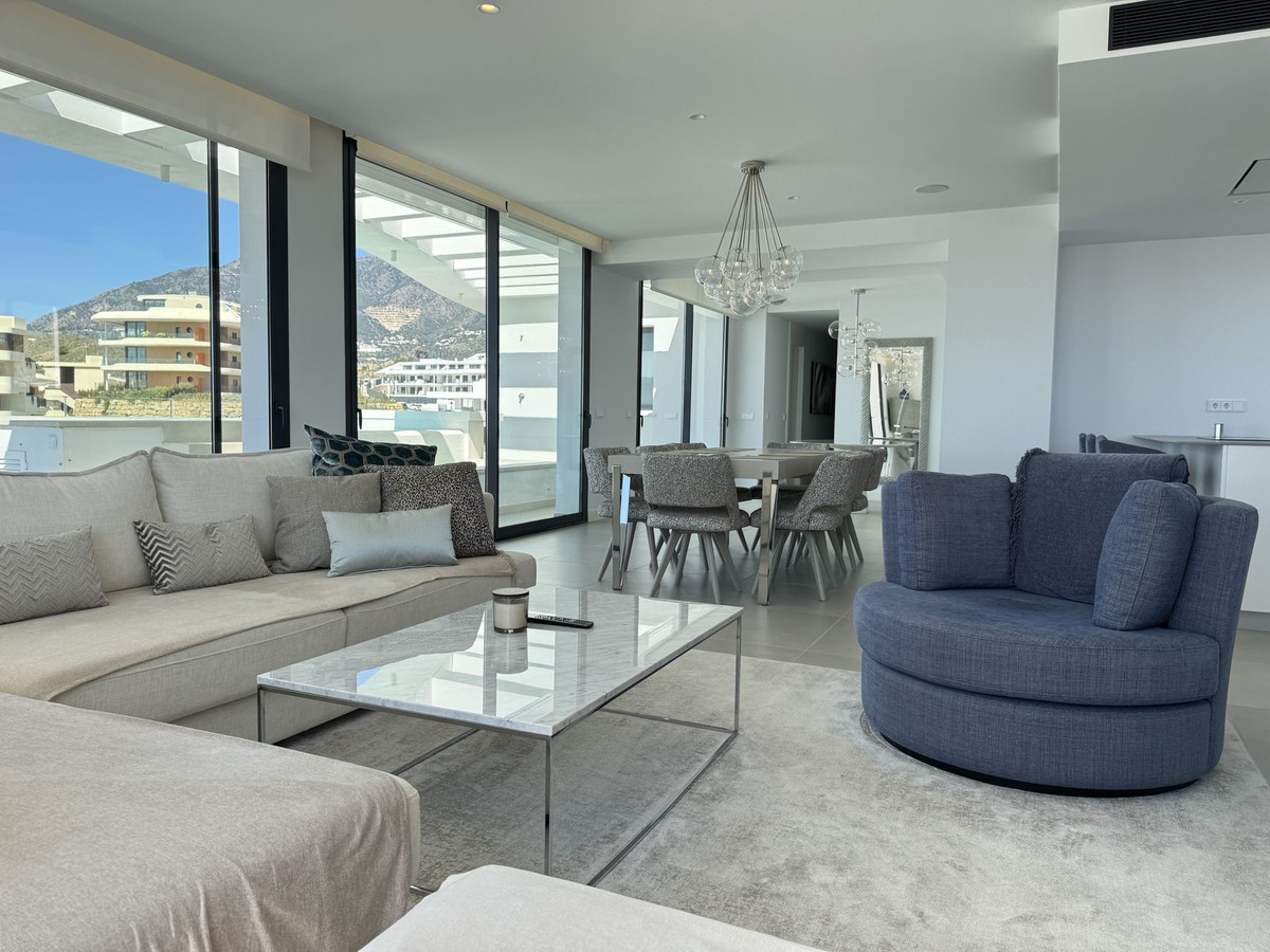 Penthouse te koop in Fuengirola | 3 slaapkamers H5002345