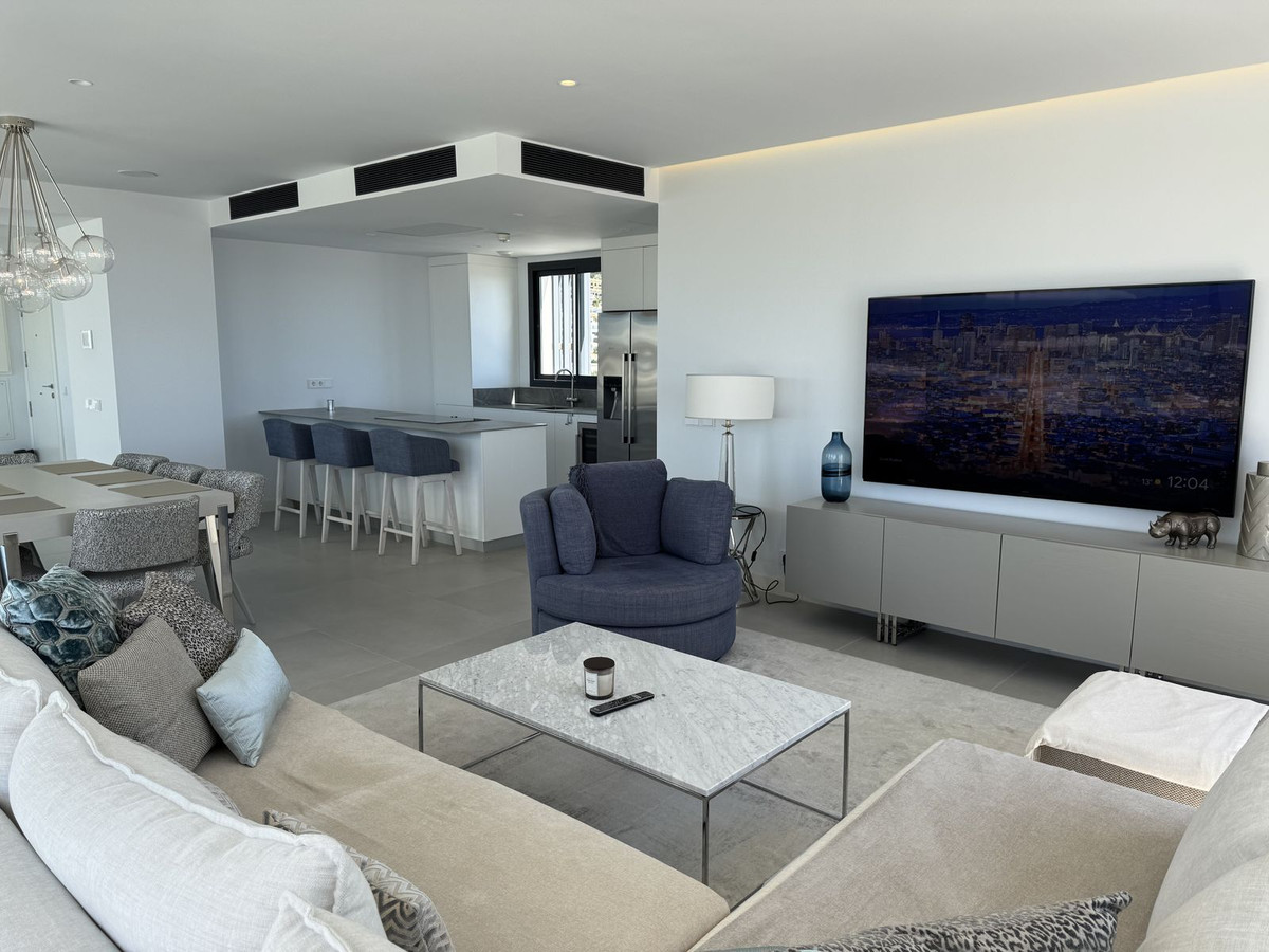 Penthouse te koop in Fuengirola | 3 slaapkamers H5002345