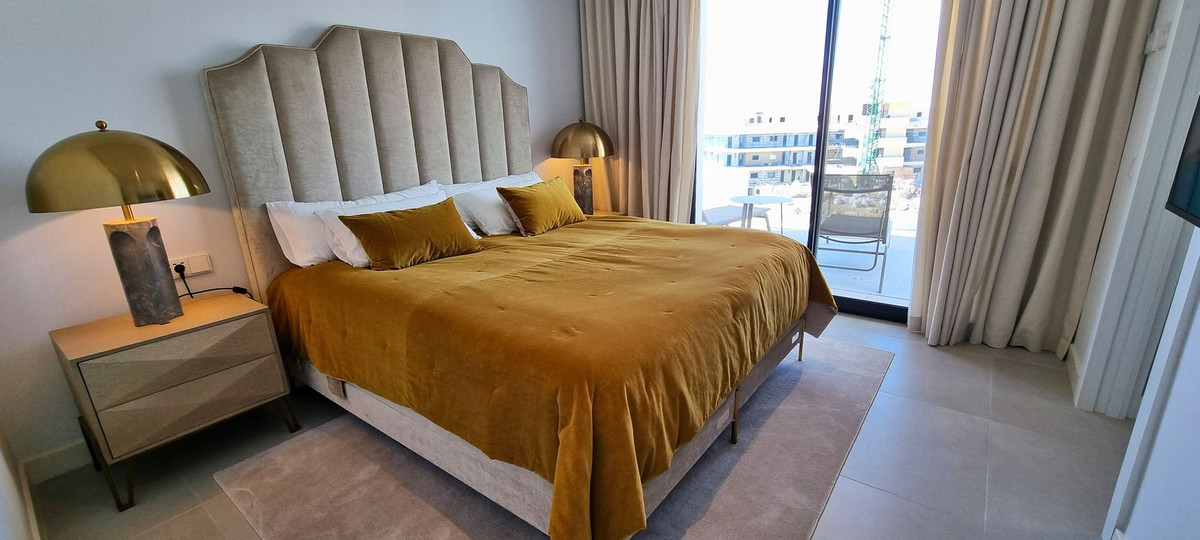 Penthouse te koop in Fuengirola | 3 slaapkamers H5002345