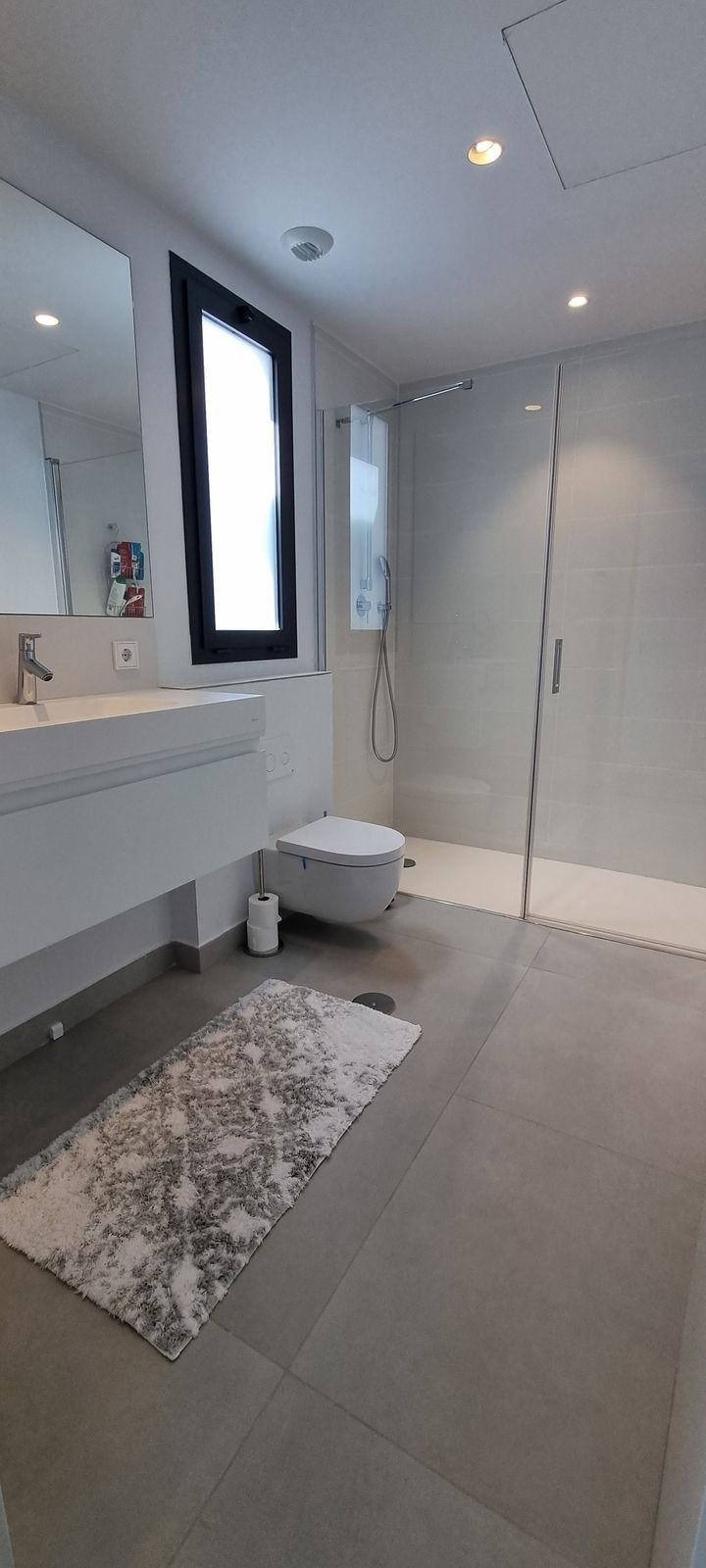 Penthouse te koop in Fuengirola | 3 slaapkamers H5002345