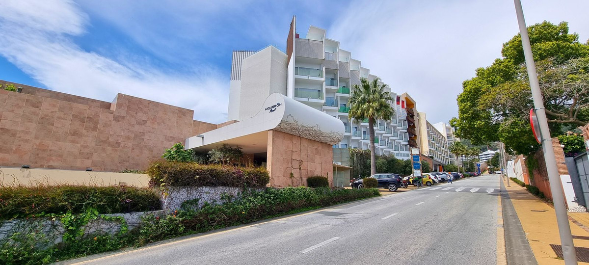 Penthouse te koop in Fuengirola | 3 slaapkamers H5002345
