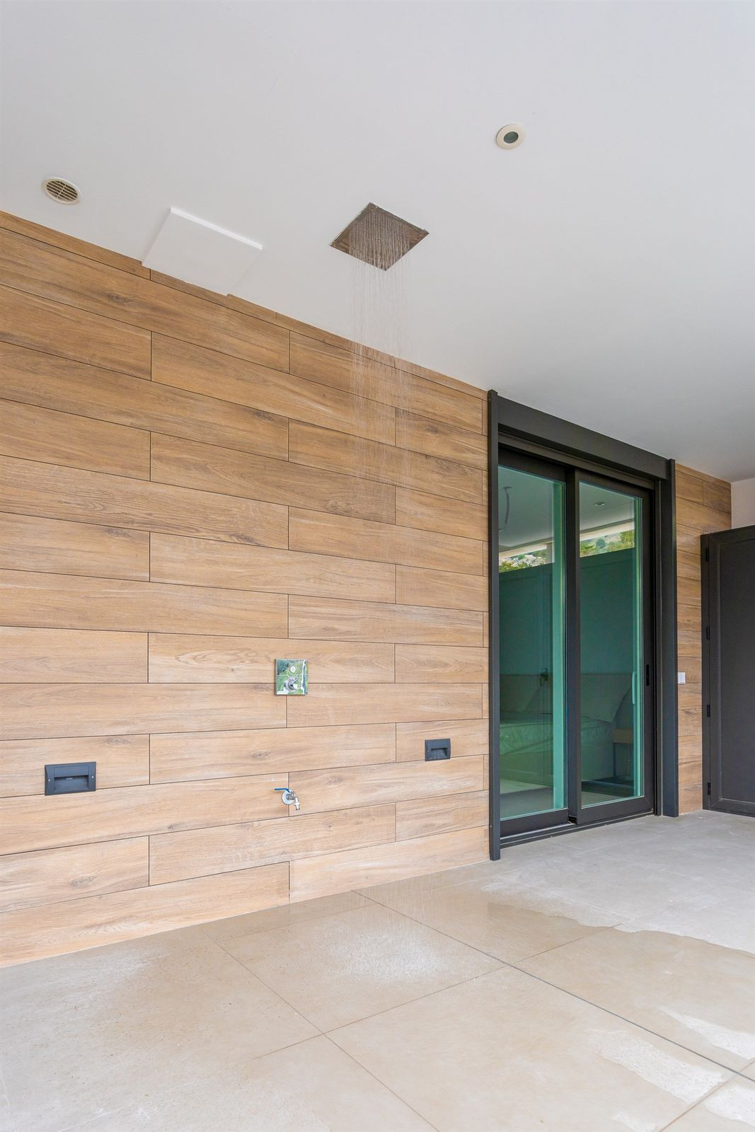 Property main view 16