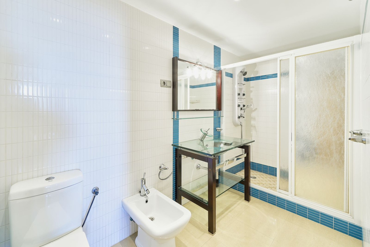Appartement te koop in Fuengirola | 2 slaapkamers H5023303