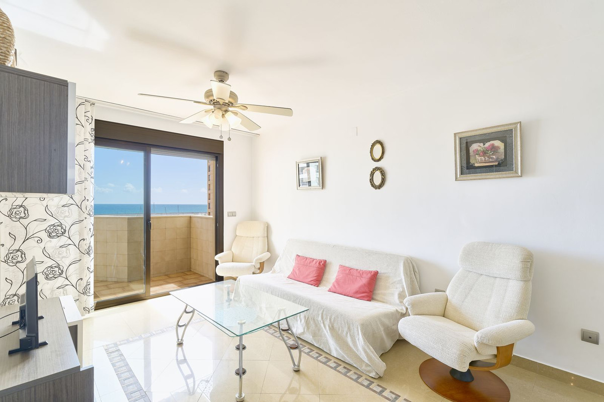 Appartement te koop in Fuengirola | 2 slaapkamers H5023303