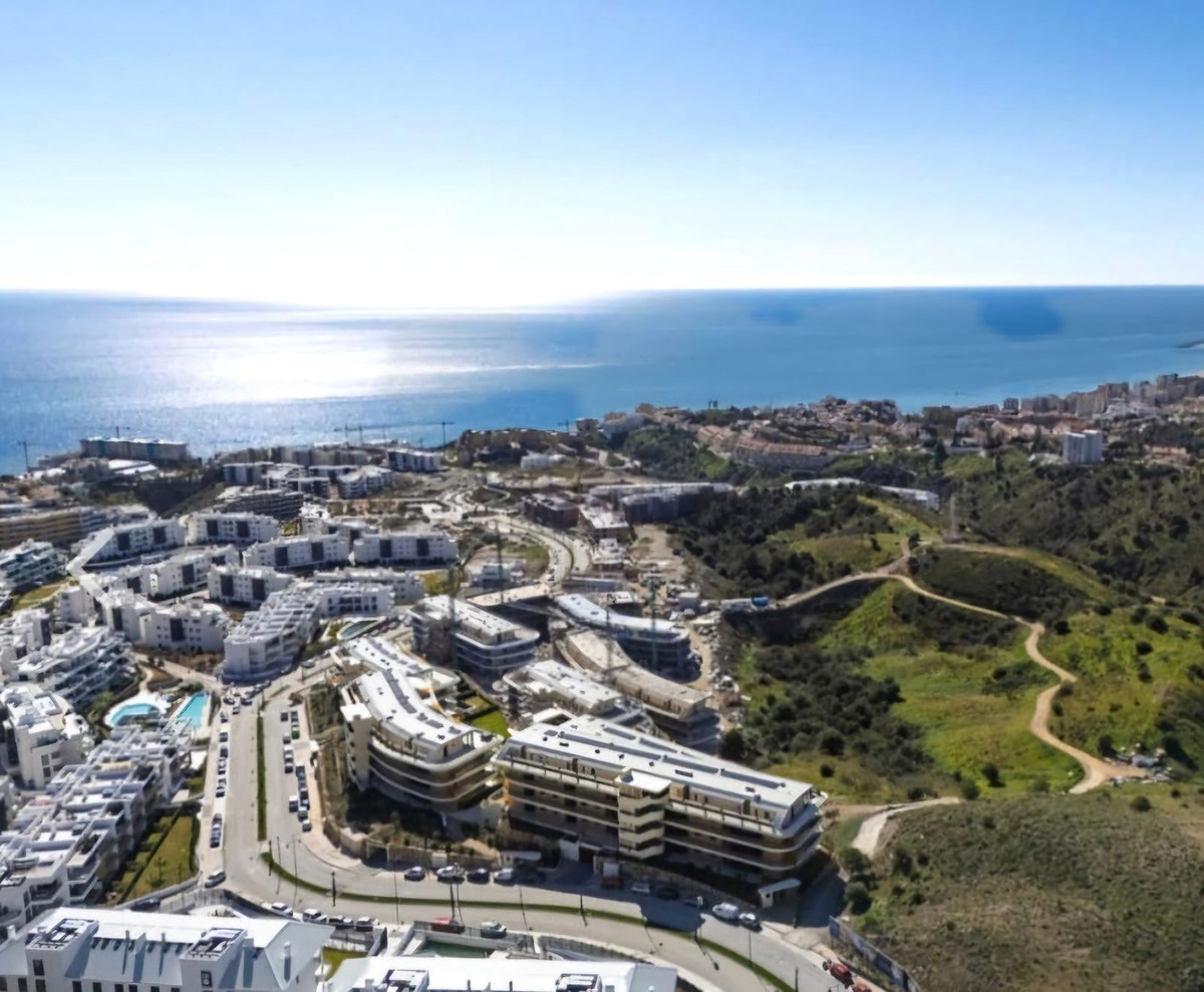 Appartement te koop in Fuengirola | 2 slaapkamers H5025847