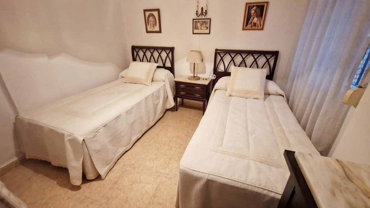 Appartement te koop in Fuengirola | 2 slaapkamers H5049439