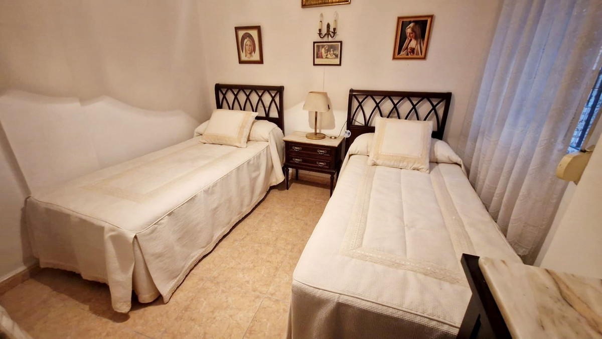 Appartement te koop in Fuengirola | 2 slaapkamers H5049439