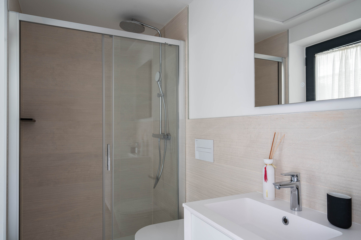 Appartement te koop in Fuengirola | 2 slaapkamers H5063035
