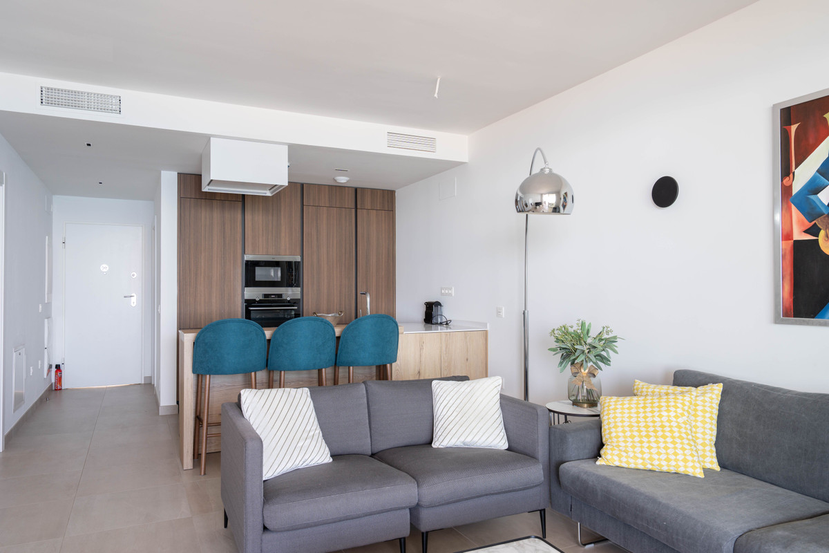 Appartement te koop in Fuengirola | 2 slaapkamers H5063035