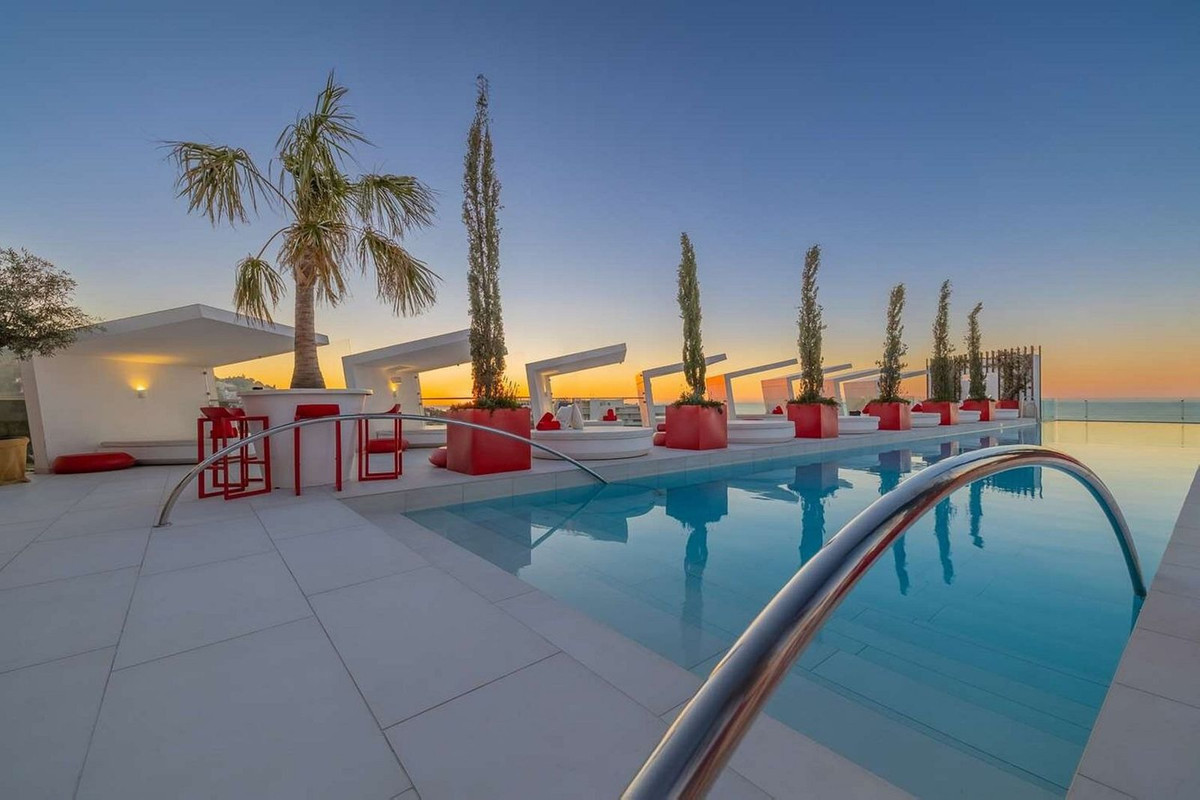 Appartement te koop in Fuengirola | 2 slaapkamers H5063845