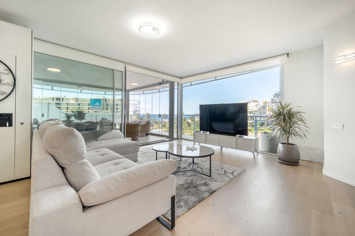 Appartement te koop in Fuengirola | 2 slaapkamers H5064646