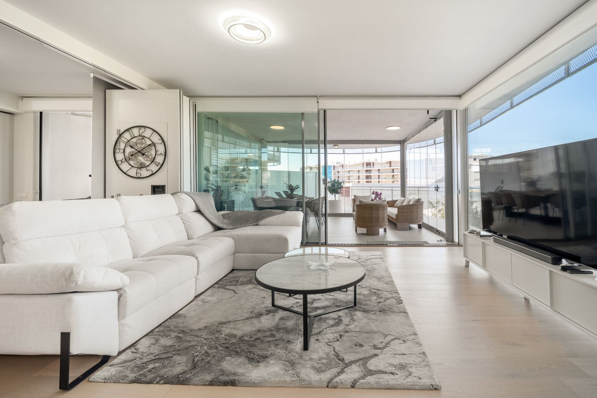 Appartement te koop in Fuengirola | 2 slaapkamers H5064646
