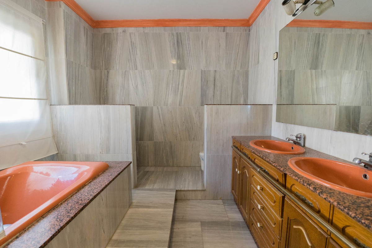 Appartement te koop in Fuengirola | 5 slaapkamers H5066794