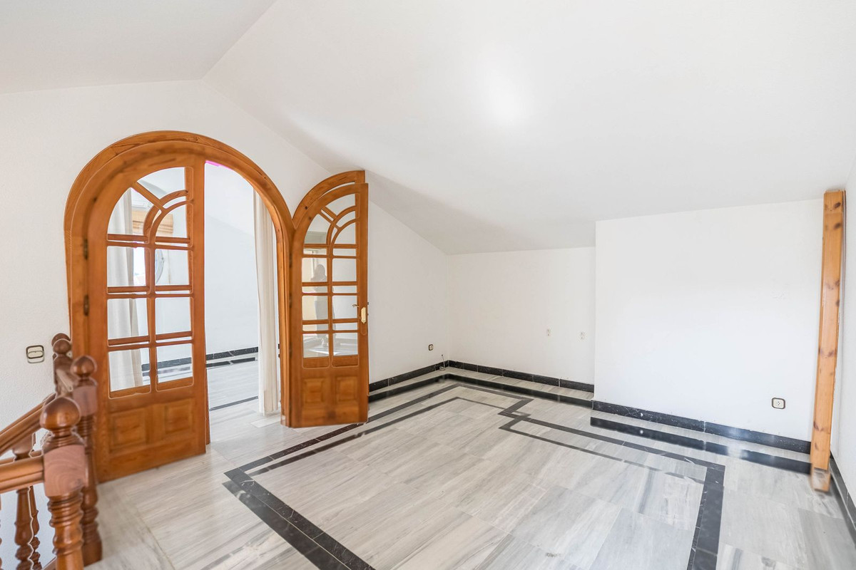 Appartement te koop in Fuengirola | 5 slaapkamers H5066794