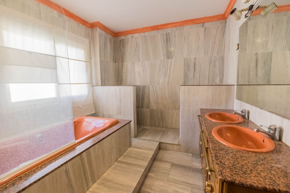 Appartement te koop in Fuengirola | 5 slaapkamers H5066794