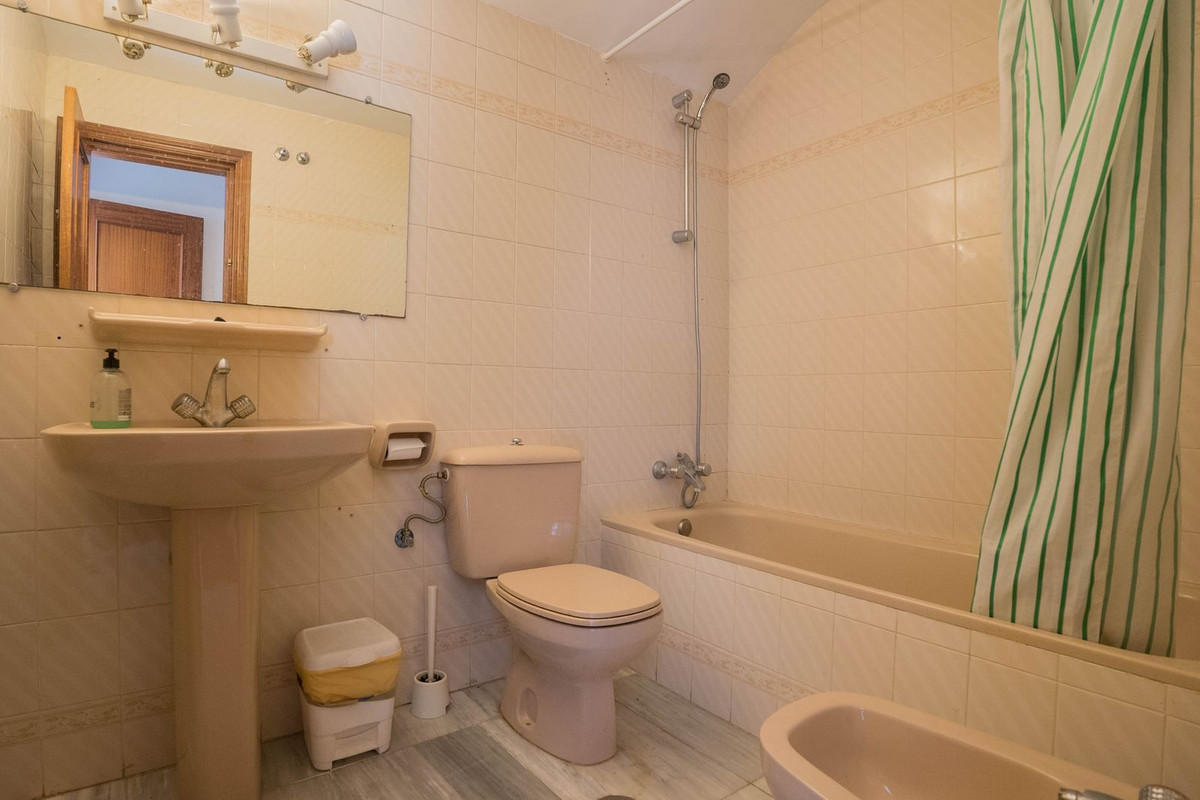 Appartement te koop in Fuengirola | 5 slaapkamers H5066794