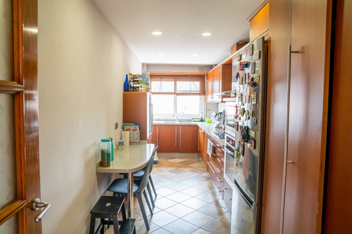Appartement te koop in Fuengirola | 3 slaapkamers H5067106