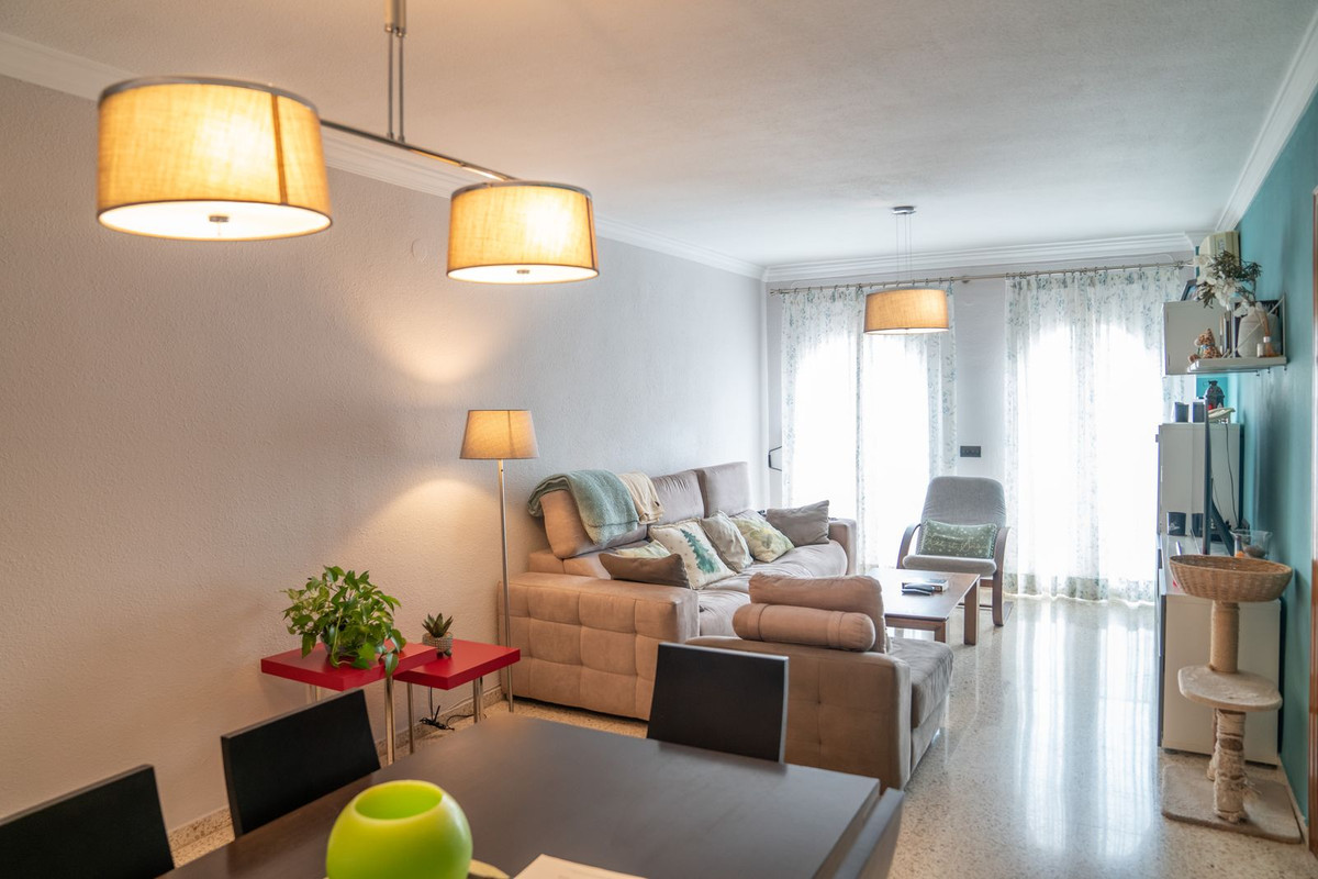 Appartement te koop in Fuengirola | 3 slaapkamers H5067106
