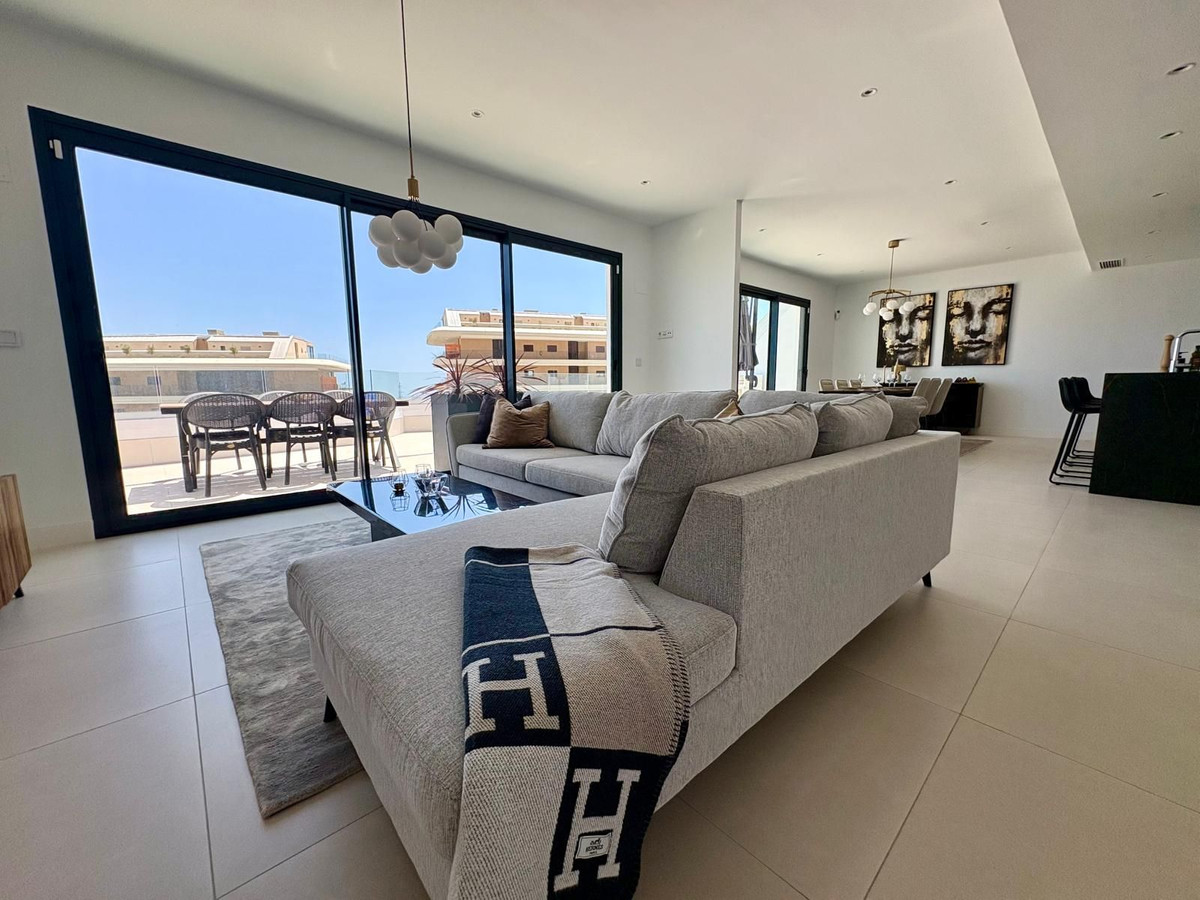 Penthouse for sale in Fuengirola | 3 bedrooms H5075170