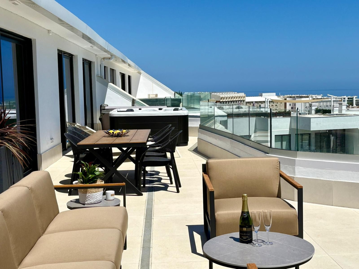 Penthouse for sale in Fuengirola | 3 bedrooms H5075170