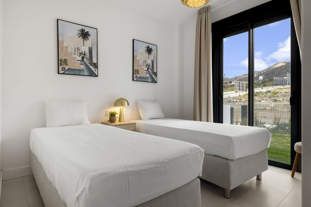 Appartement te koop in Fuengirola | 3 slaapkamers H5075263