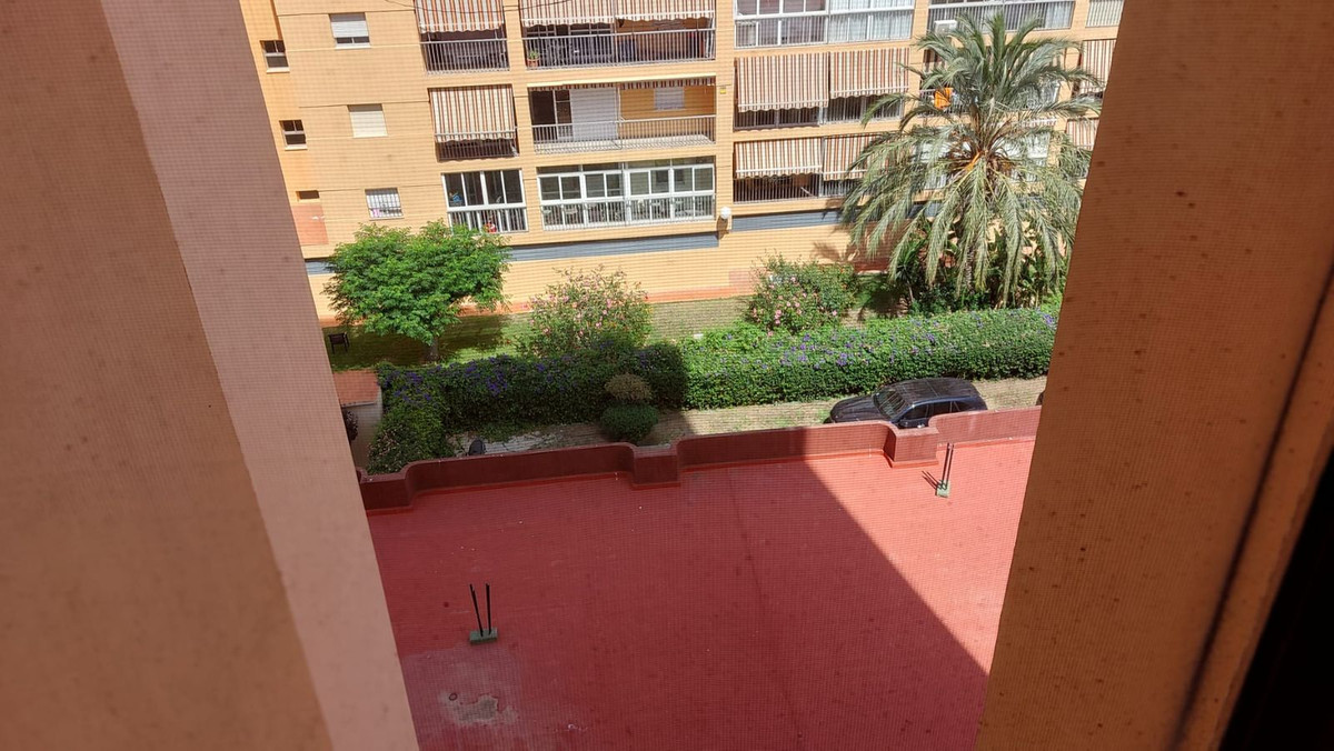 Appartement te koop in Fuengirola | 2 slaapkamers H5076358