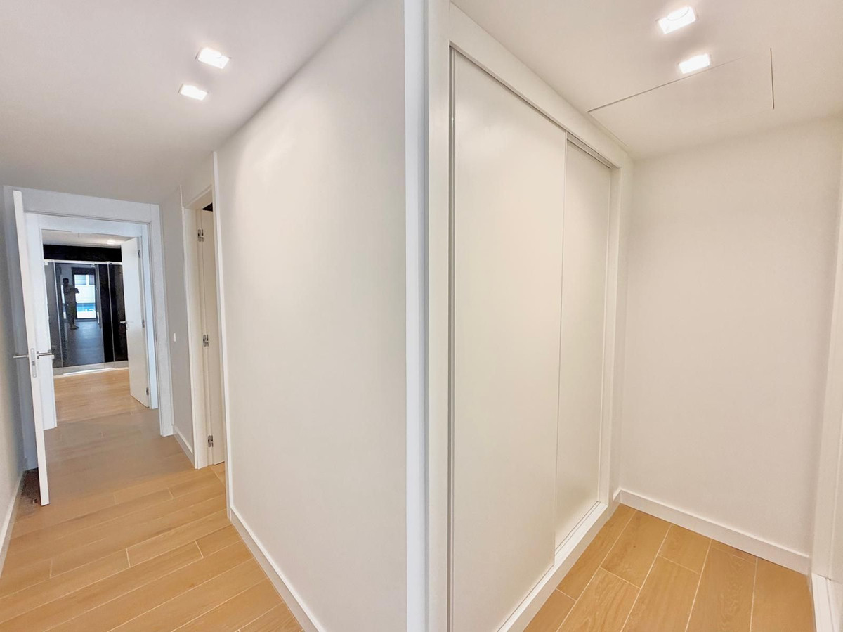 Appartement te koop in Fuengirola | 3 slaapkamers H5078065