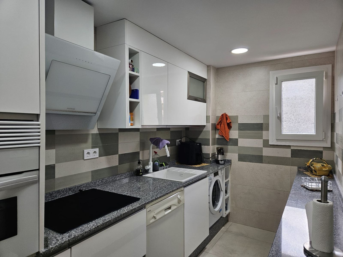 Appartement te koop in Fuengirola | 3 slaapkamers H5081035