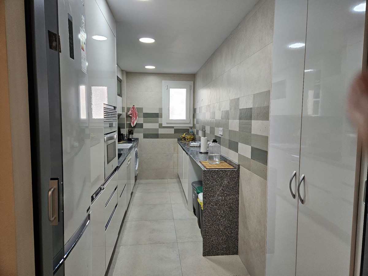 Appartement te koop in Fuengirola | 3 slaapkamers H5081035