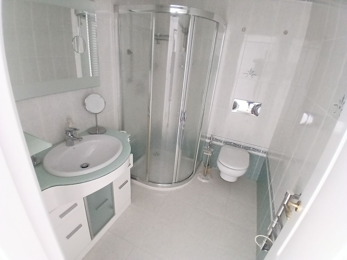 Penthouse te koop in Fuengirola | 2 slaapkamers H5103532